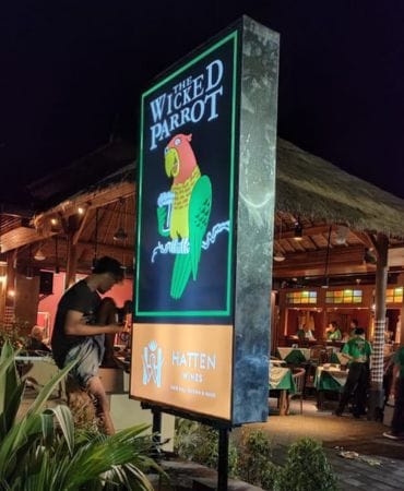 Portfolio Neon Backlite - Nirvana Bali